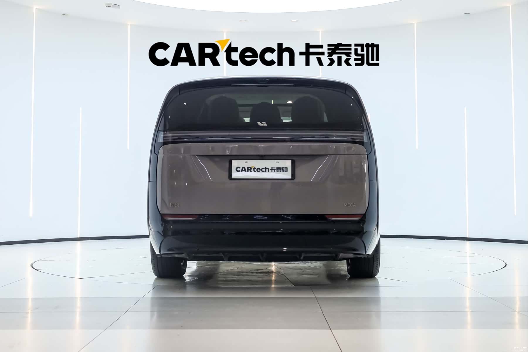 Li Auto MEGA, 2025 2