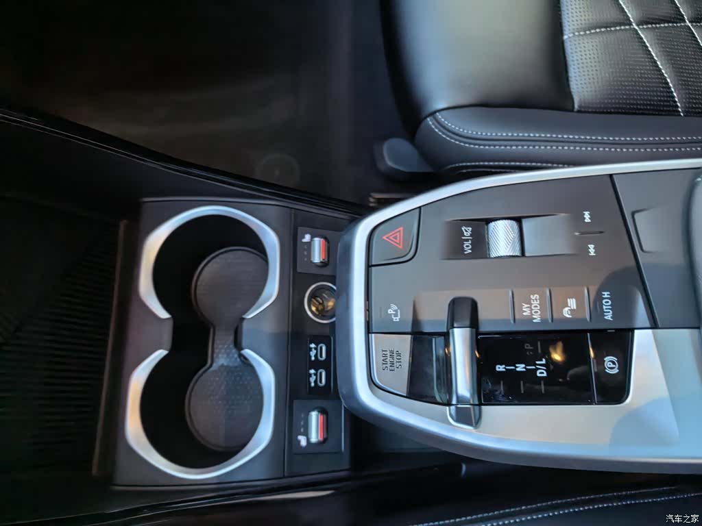 BMW X1, 2023 8