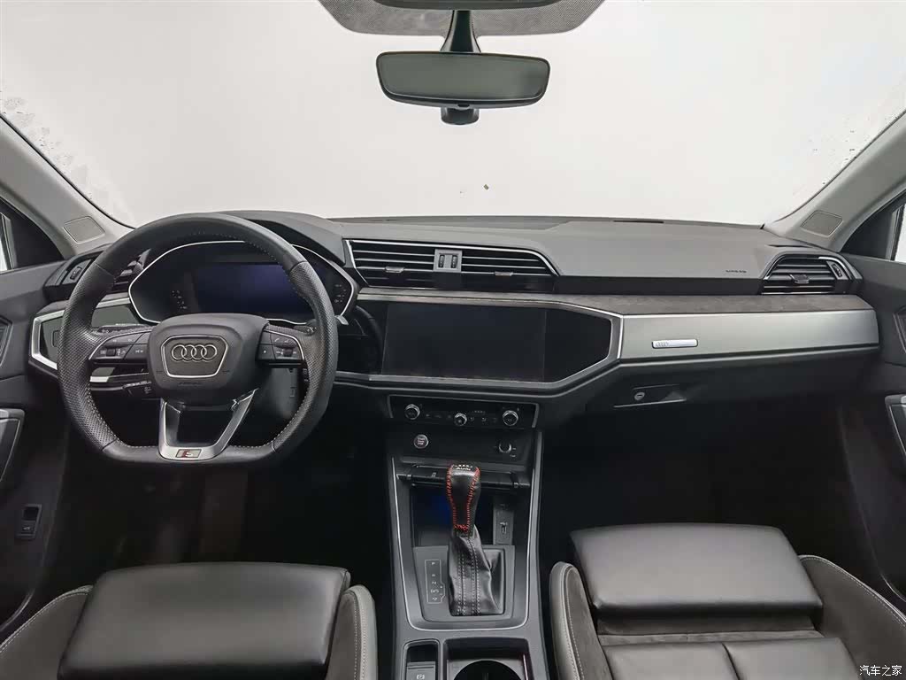 Audi Q3, 2020 все фото