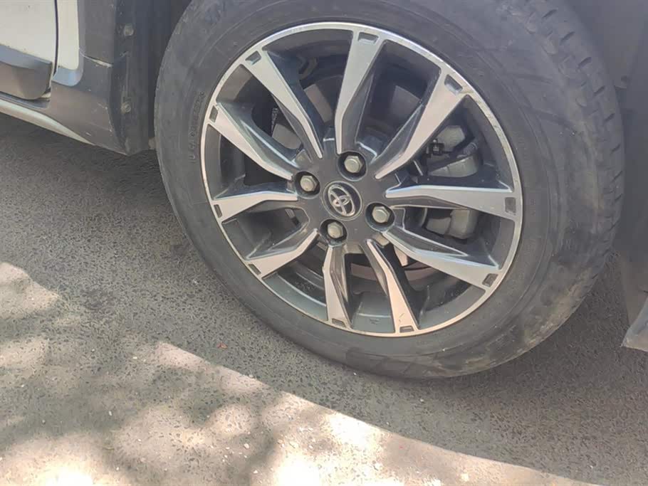 Toyota YARiS L Zhixuan