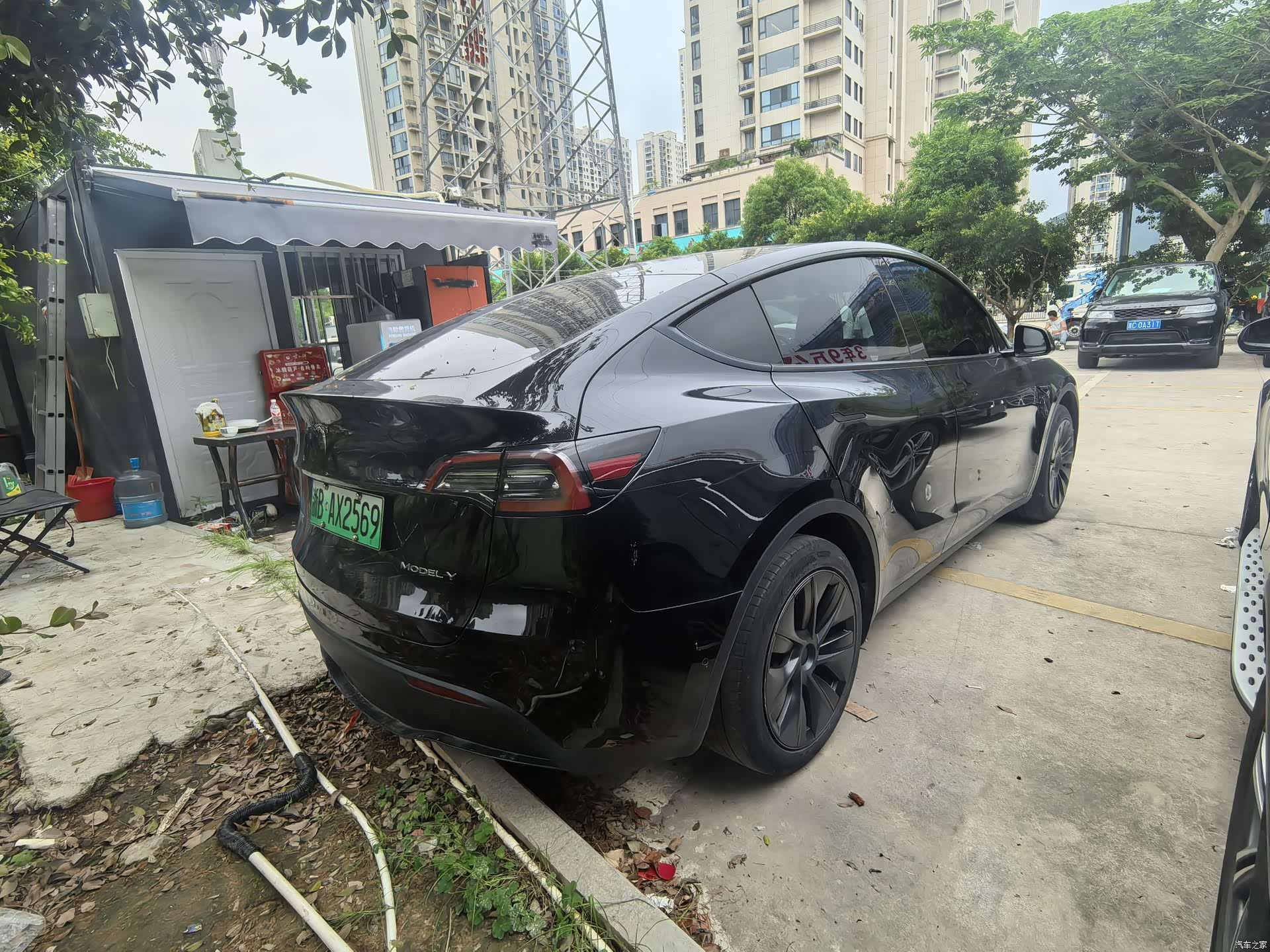 Tesla Model Y, 2024 8