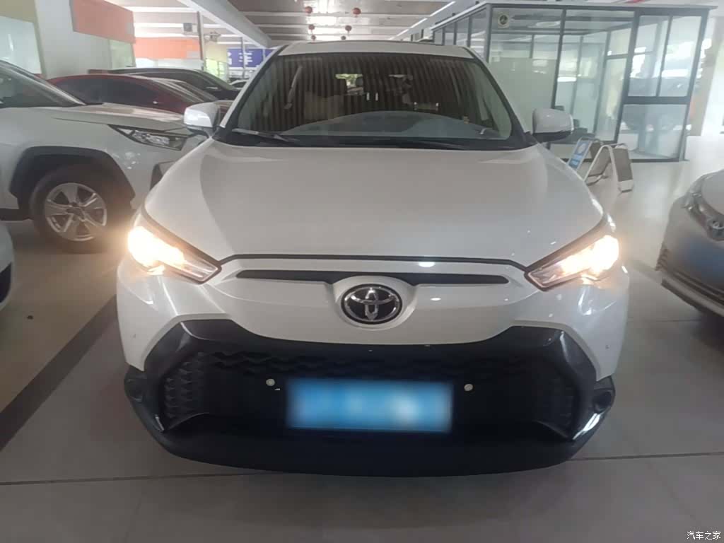 Toyota Frontlander, 2022 3