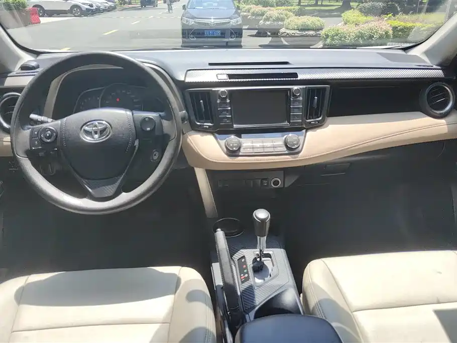 Toyota RAV4 Rongfang