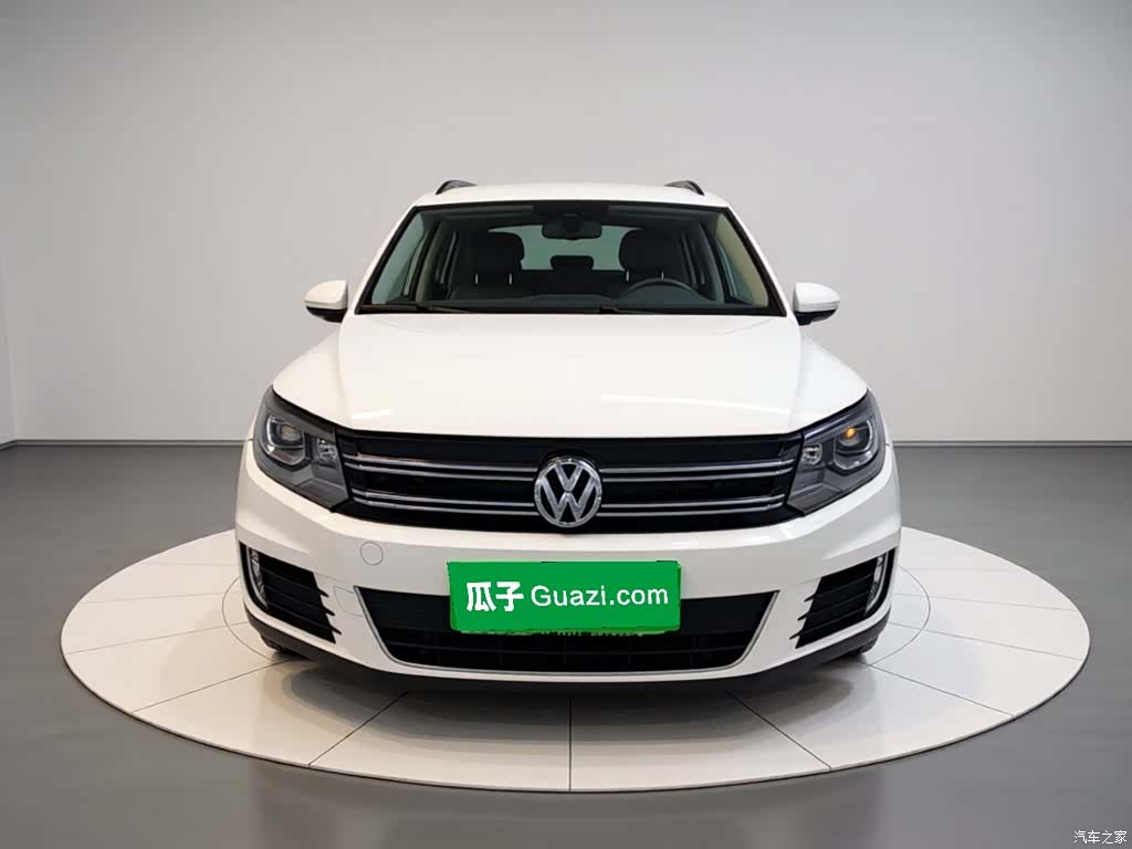 Volkswagen Tiguan, 2015 2
