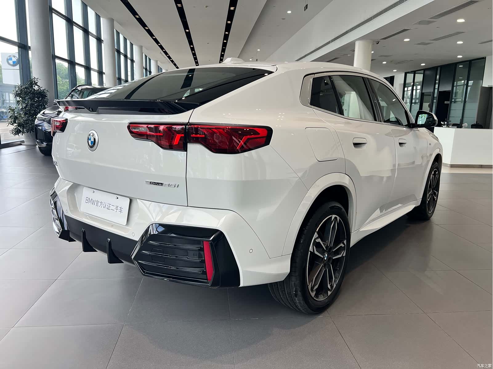 BMW X2, 2025 все фото