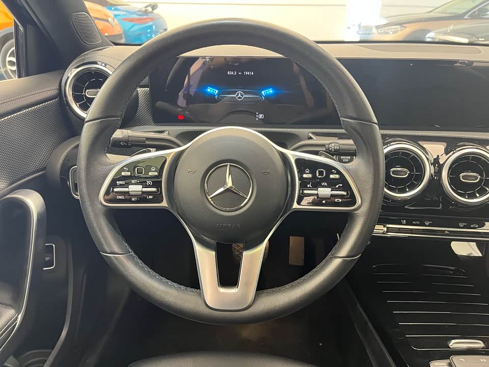 Mercedes-Benz Class A Mercedes-Benz Class A