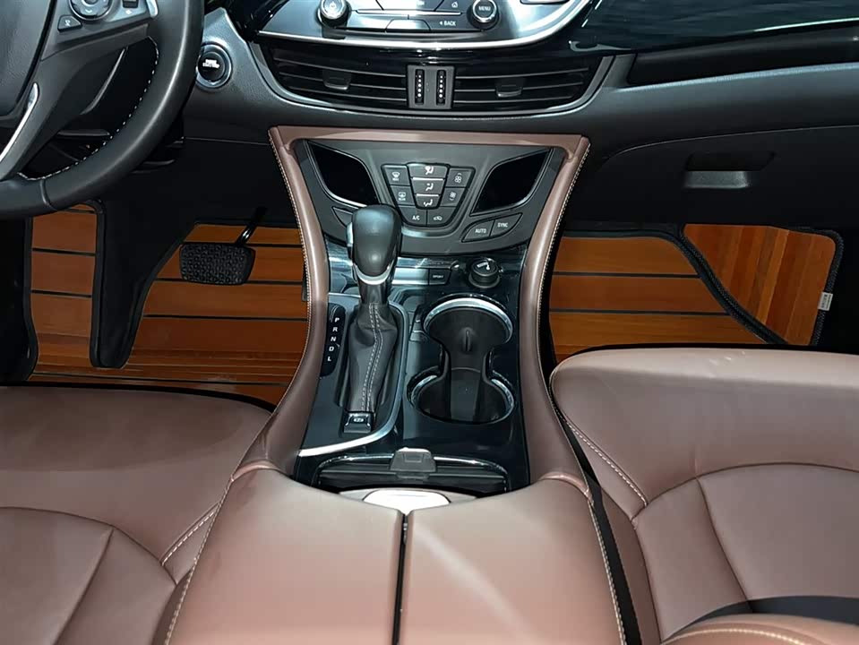 Buick Angkewei Plus Buick Angkewei Plus