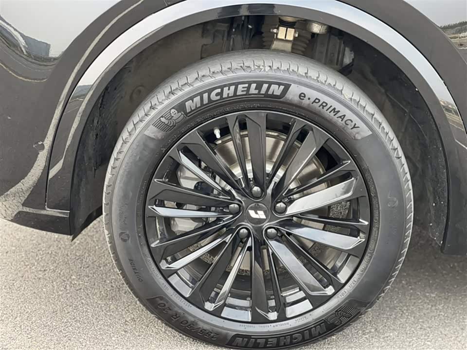 Li Auto Ideal L8