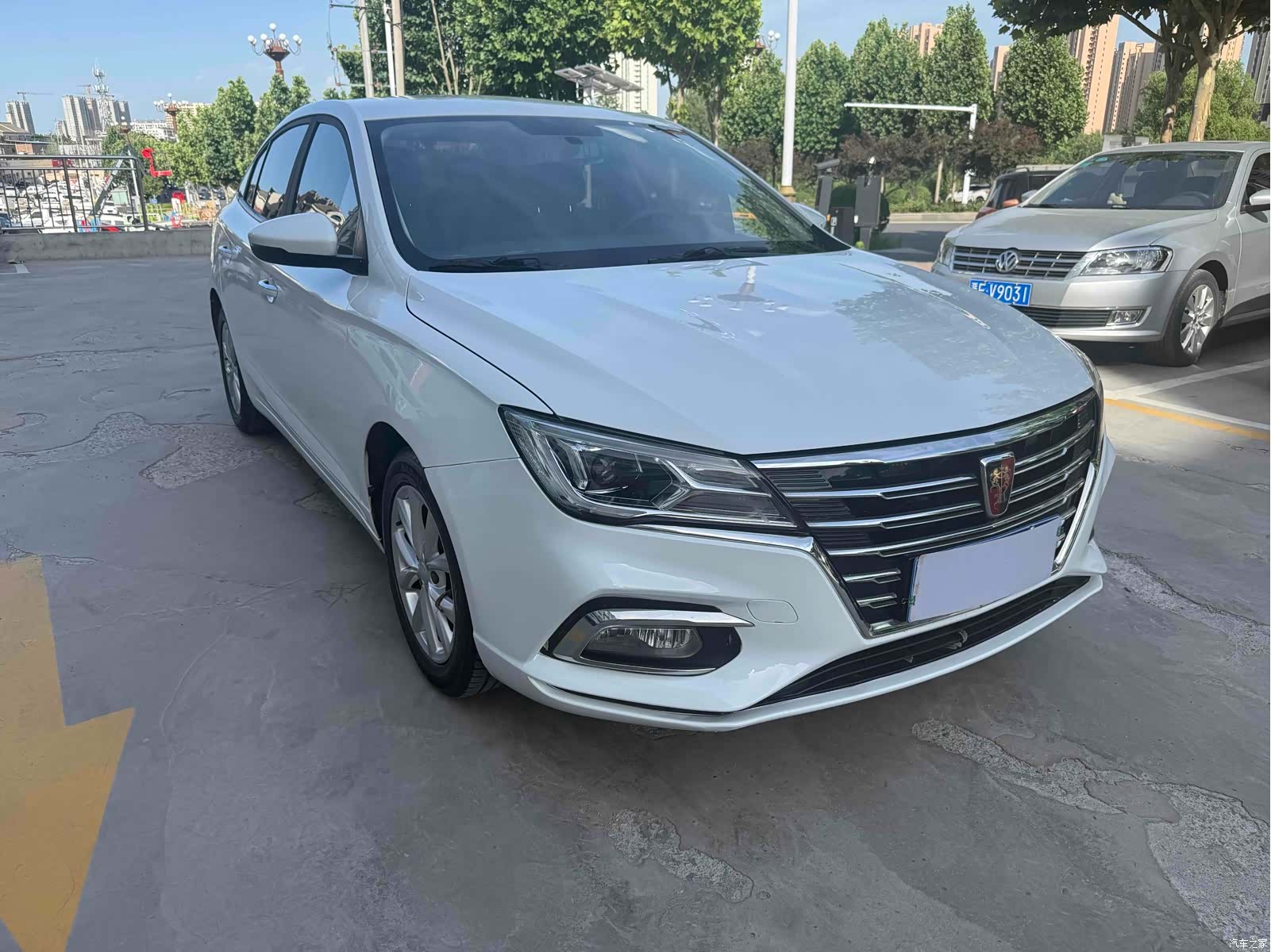 Roewe i5, 2021 3