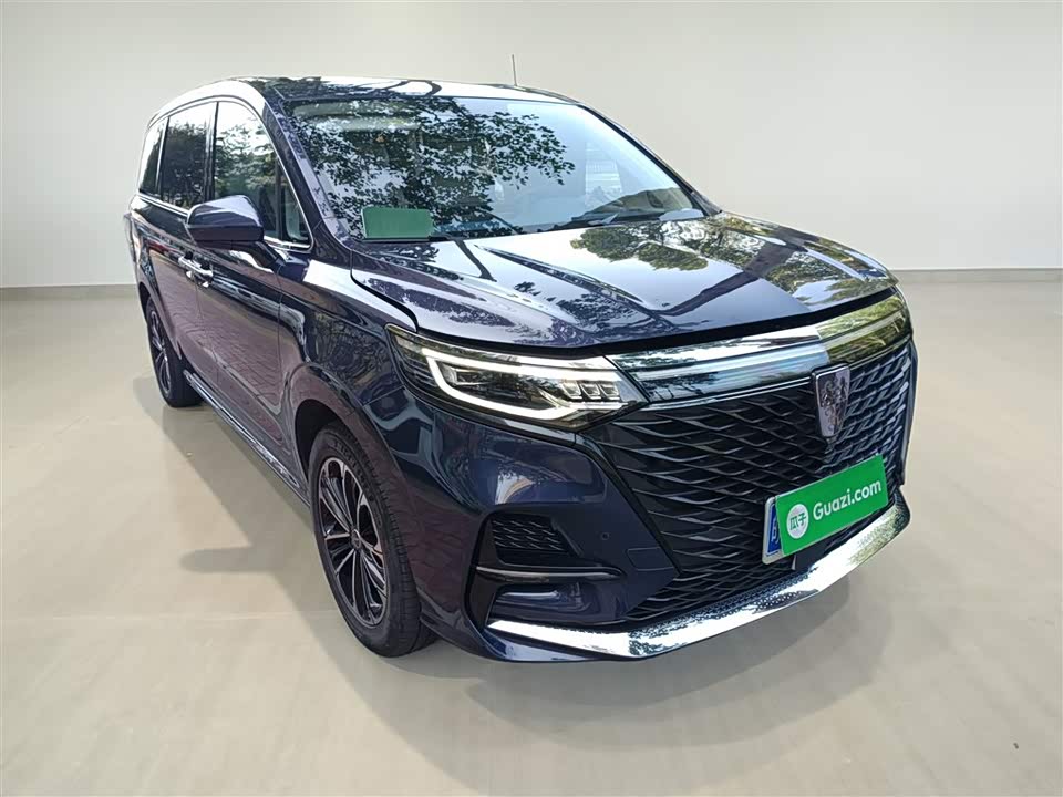 Roewe iMAX8