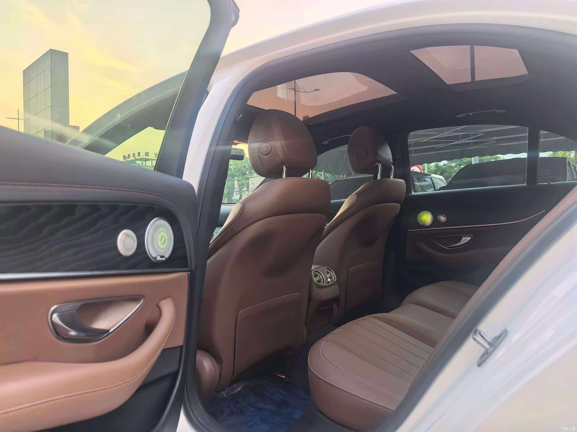 Mercedes-Benz E-Class, 2022 9