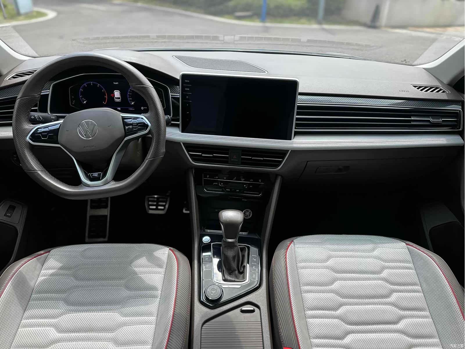 Volkswagen Tiguan L, 2021 6
