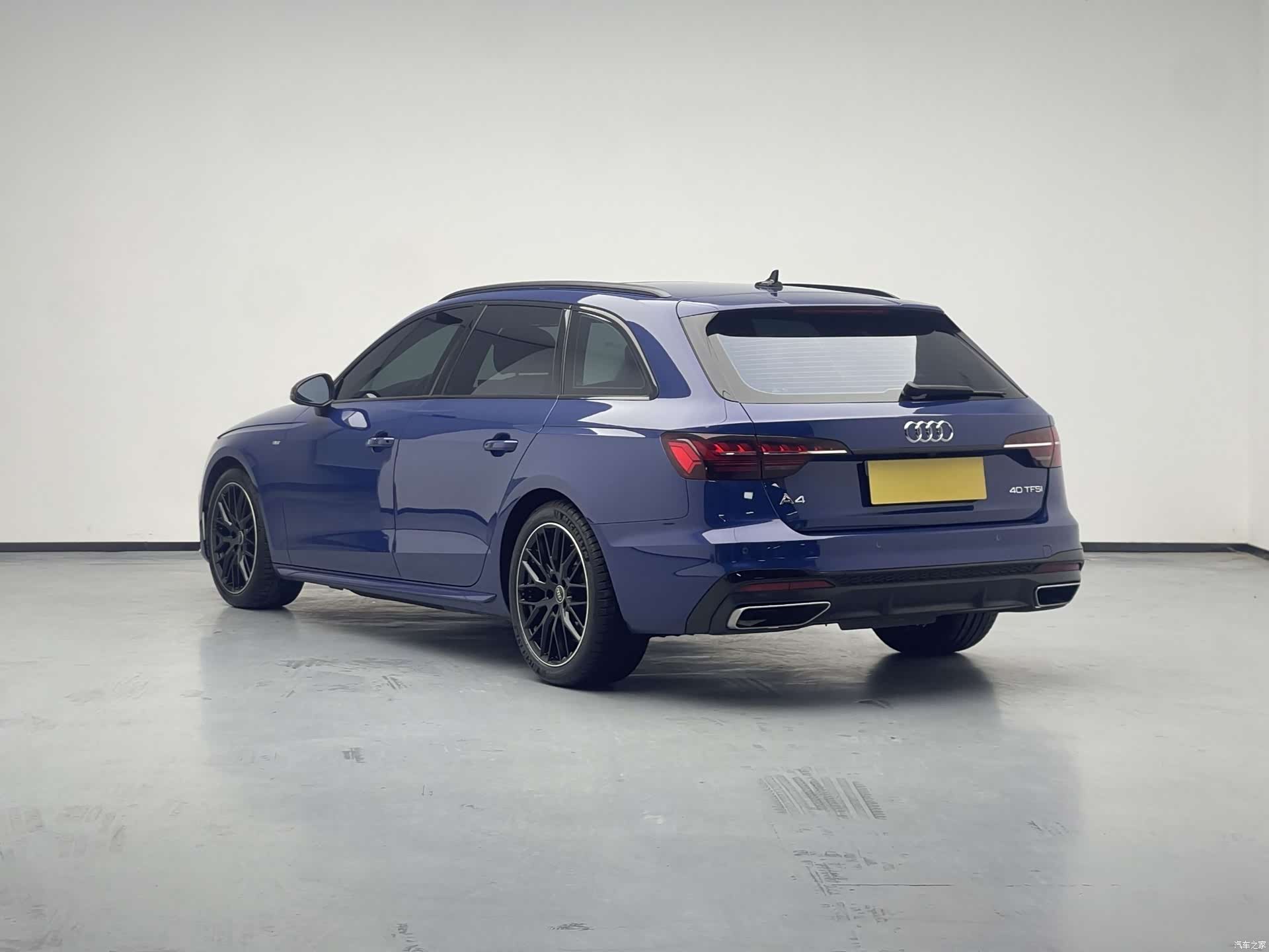 Audi A4, 2024 все фото