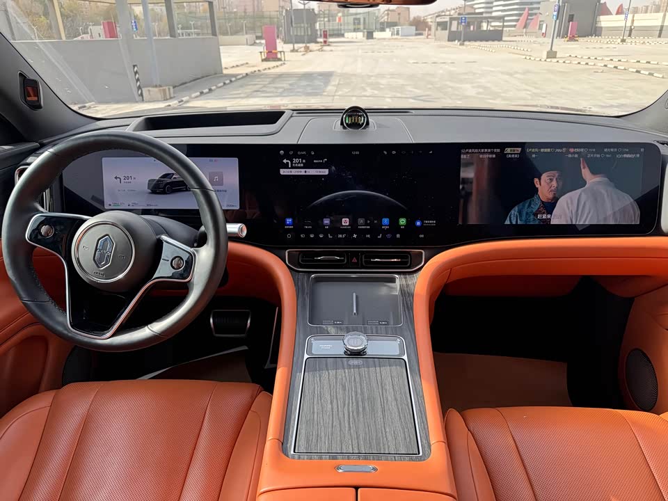 AITO Ask the world M9