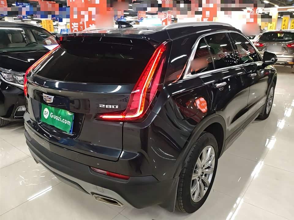 Cadillac XT4