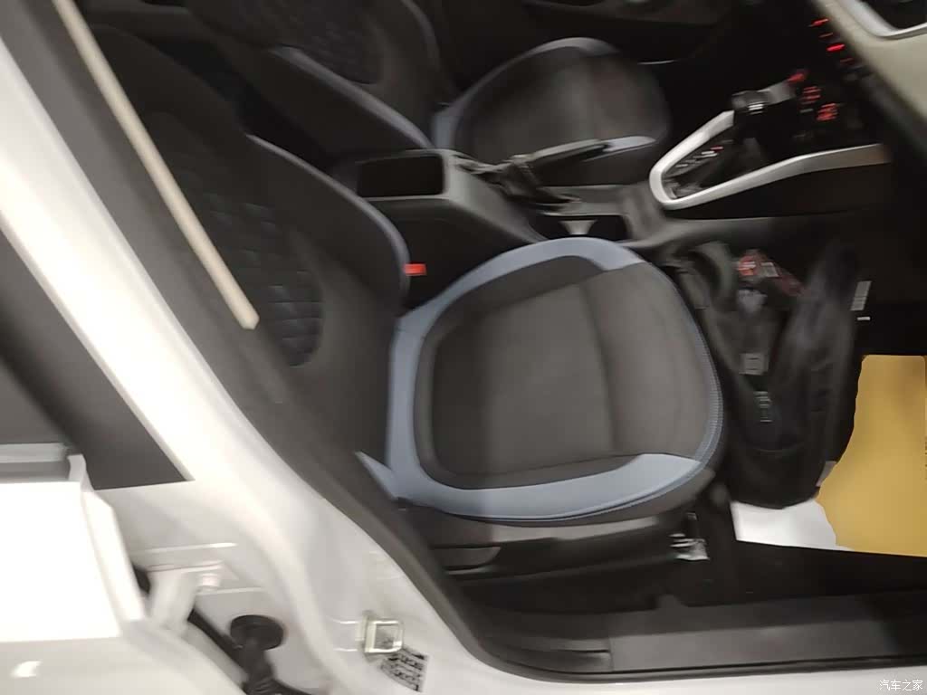Wuling 510, 2022 20
