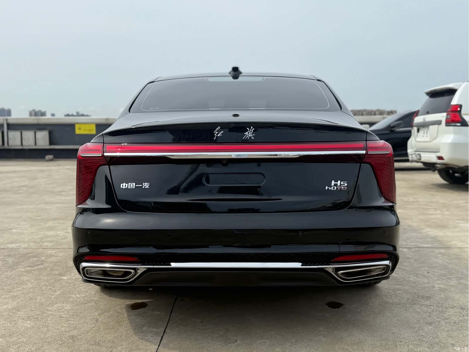 Hongqi H5, 2022 14