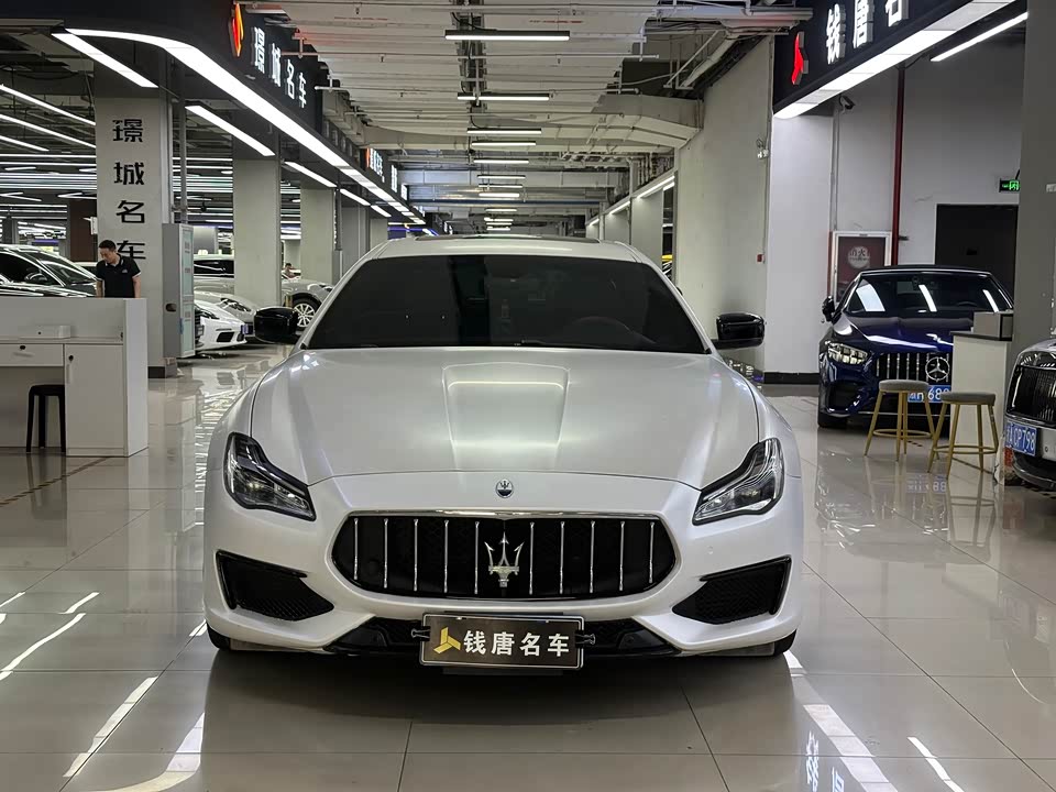 Maserati President