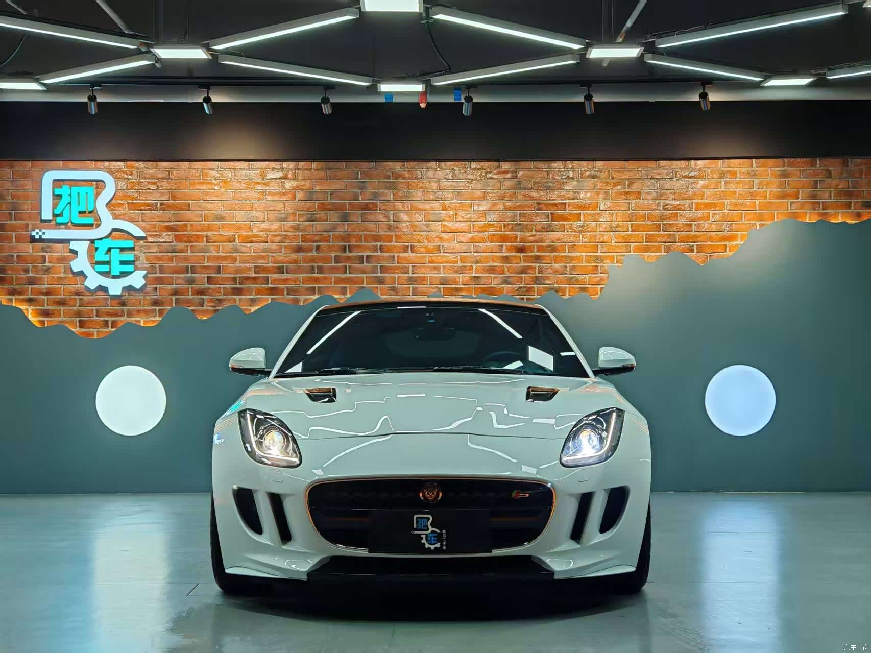 Jaguar F-TYPE, 2015 2