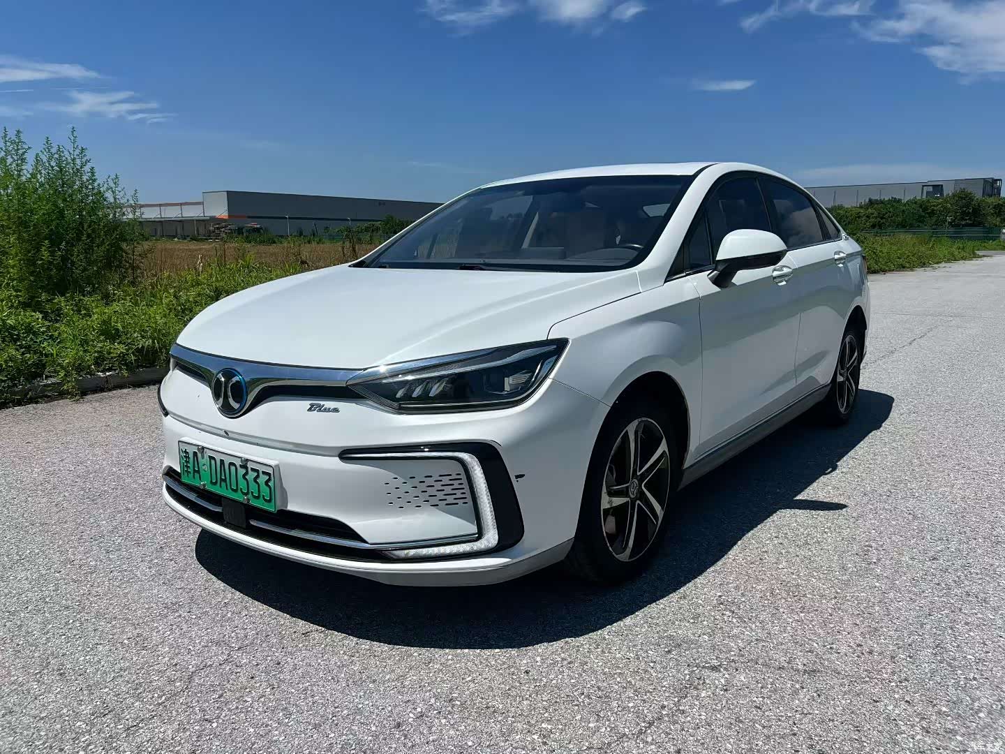 BAIC EU5