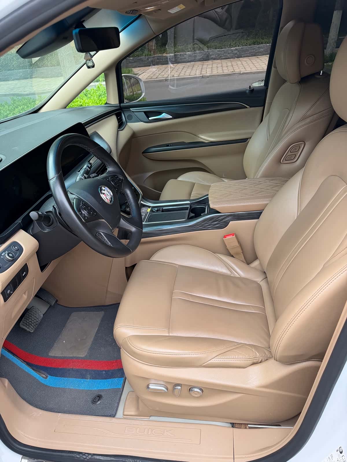 Buick GL8, 2022 все фото