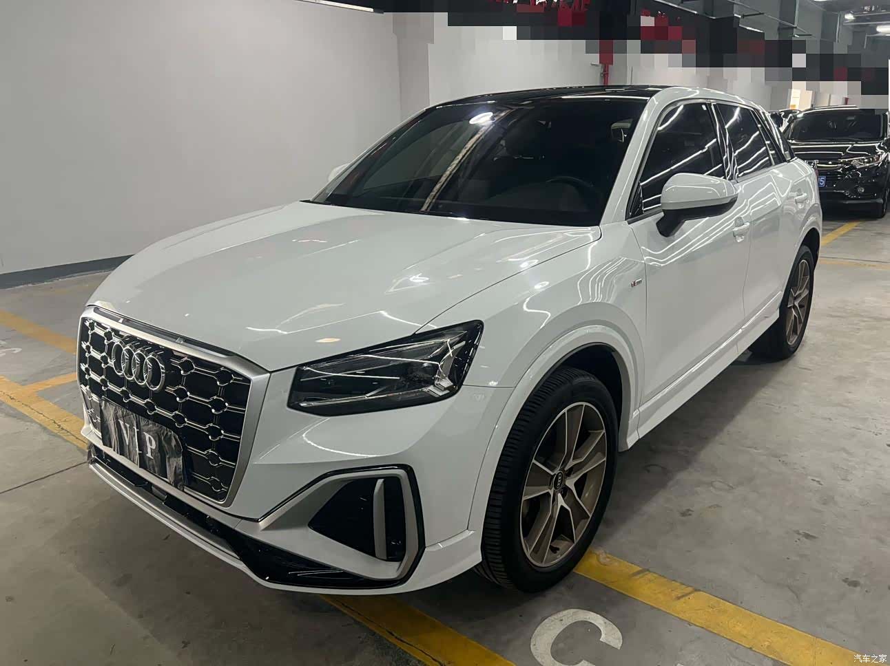 Audi Q2L, 2022 1