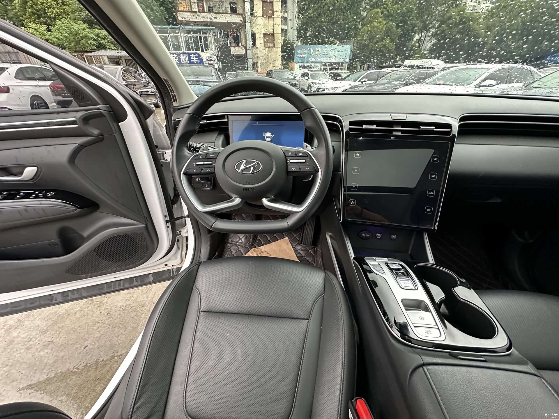 Hyundai Tucson L, 2022 16