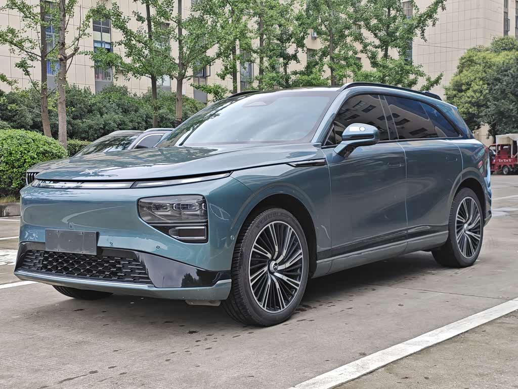 XPENG G9