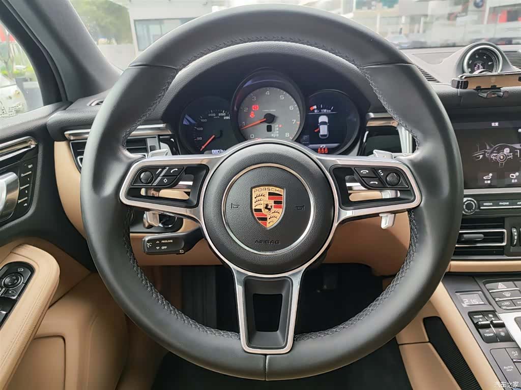 Porsche Macan, 2020 15