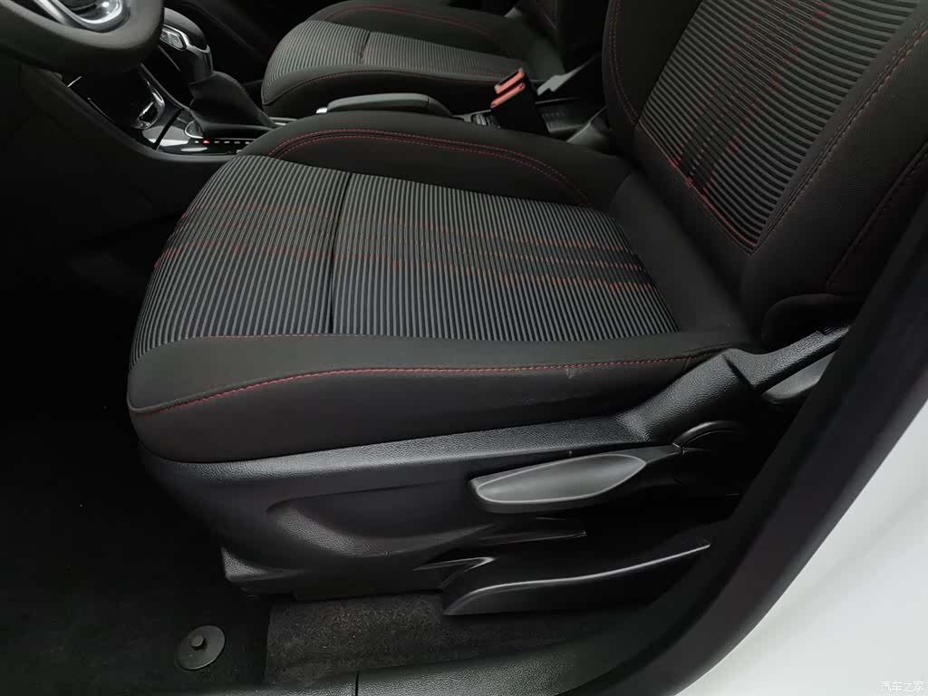 Buick Encore, 2017 20