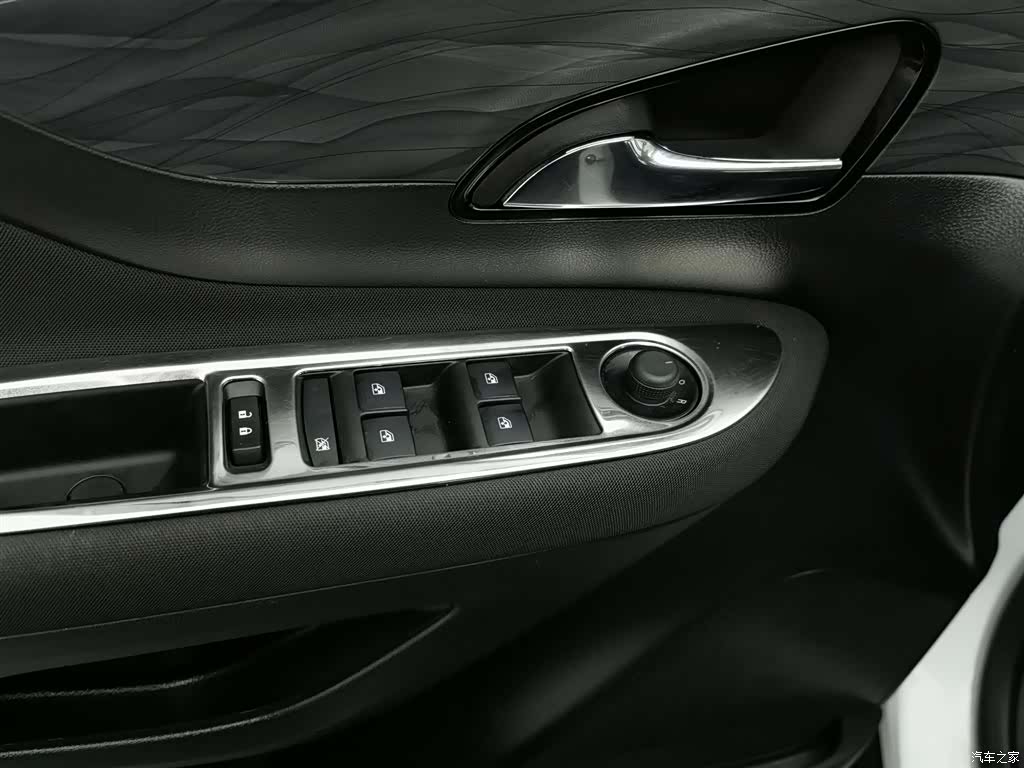Buick Encore, 2017 9