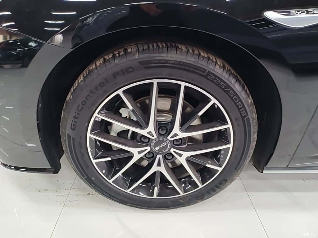 BYD Seal, 2025 23