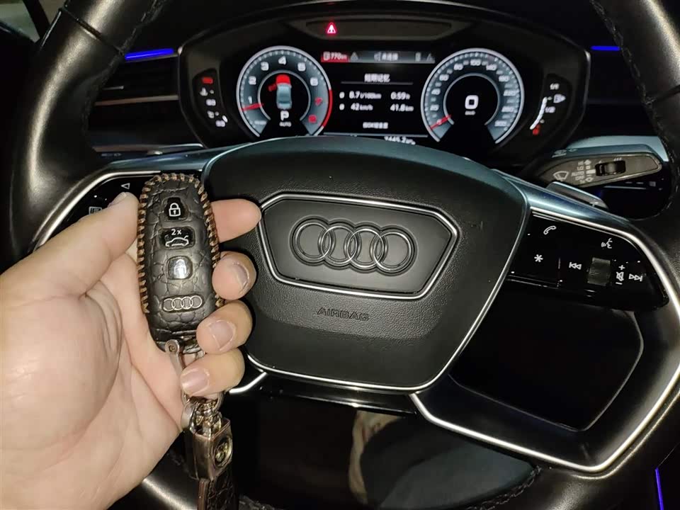 Audi A8