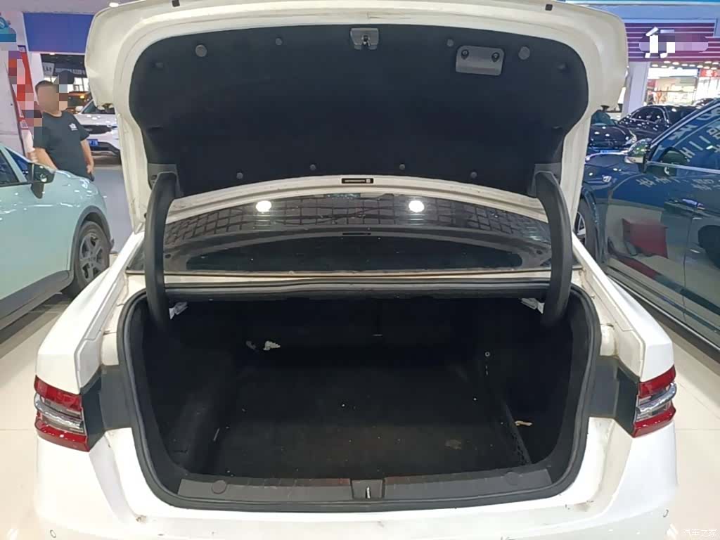 BYD Qin, 2020 15