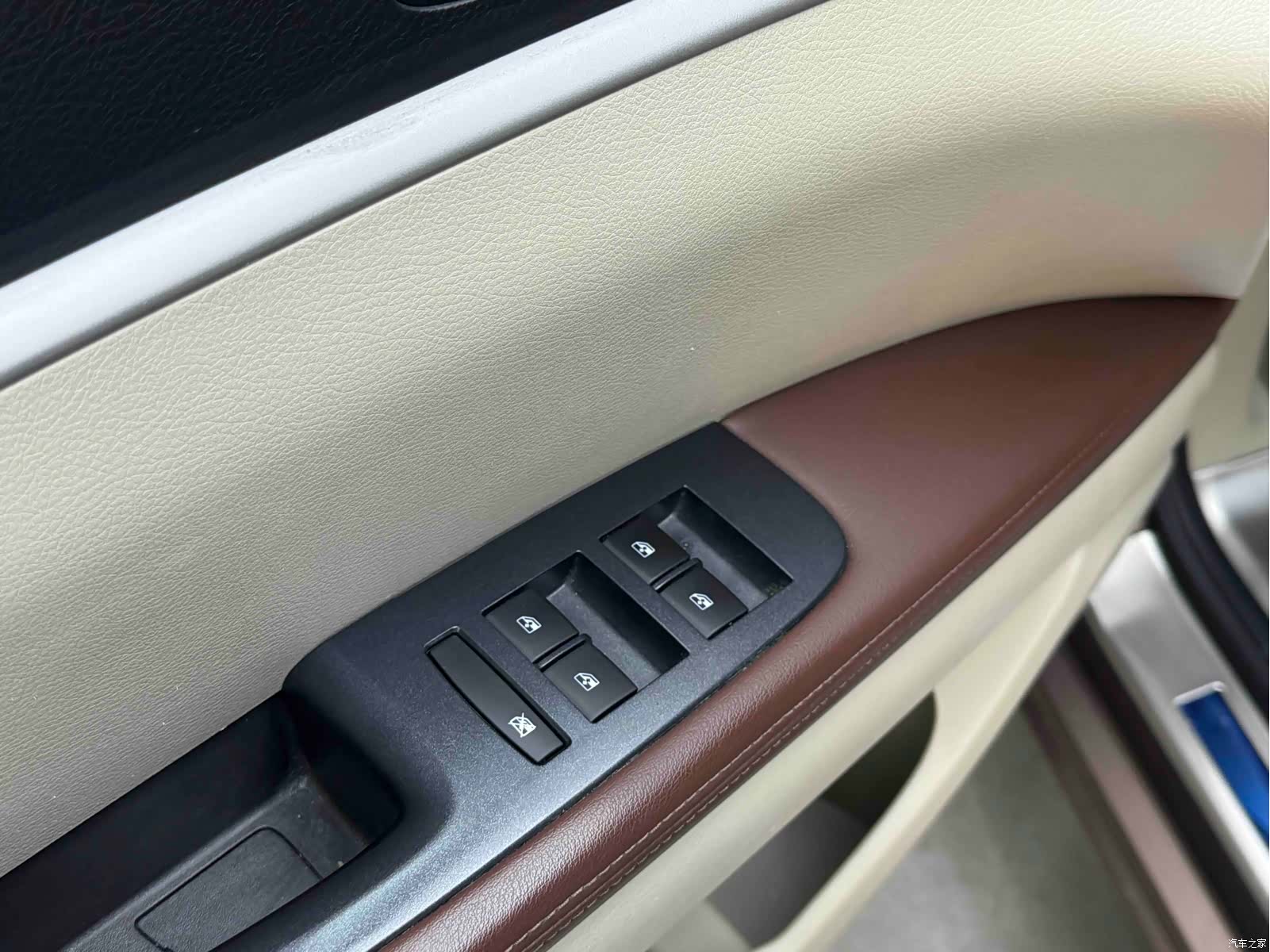 Buick GL8, 2019 20