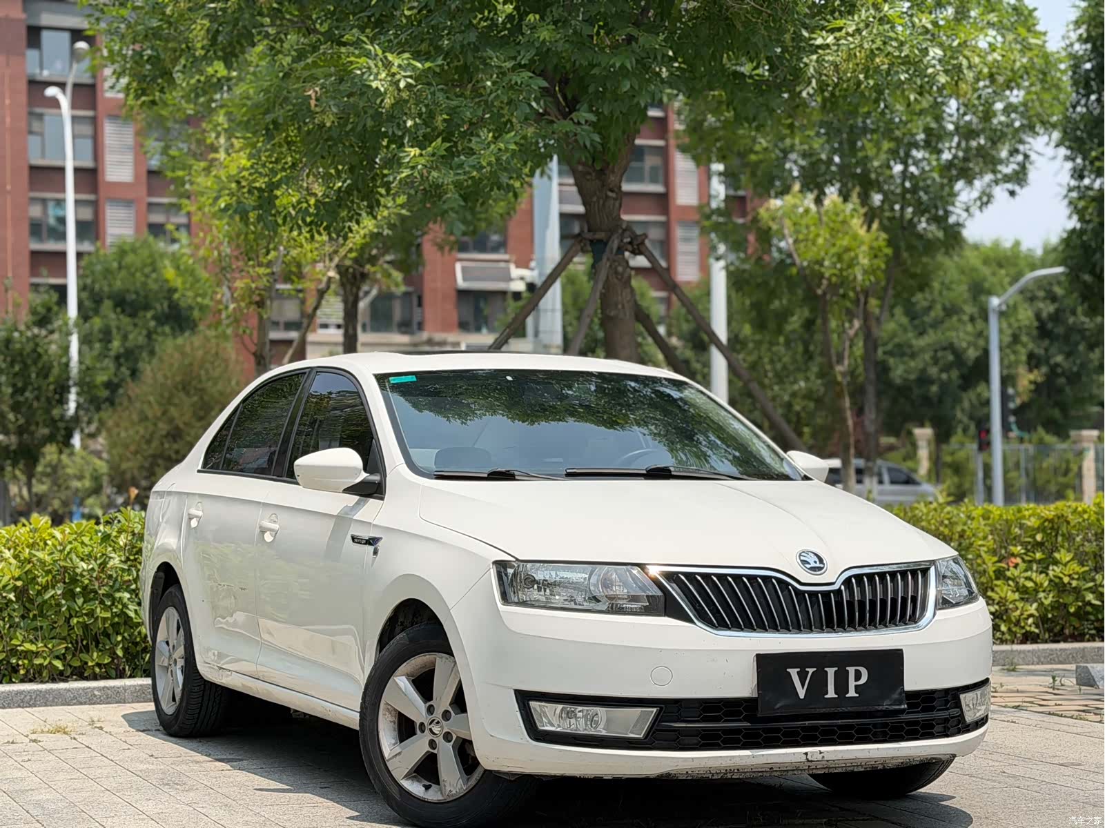 Skoda Rapid, 2013 3