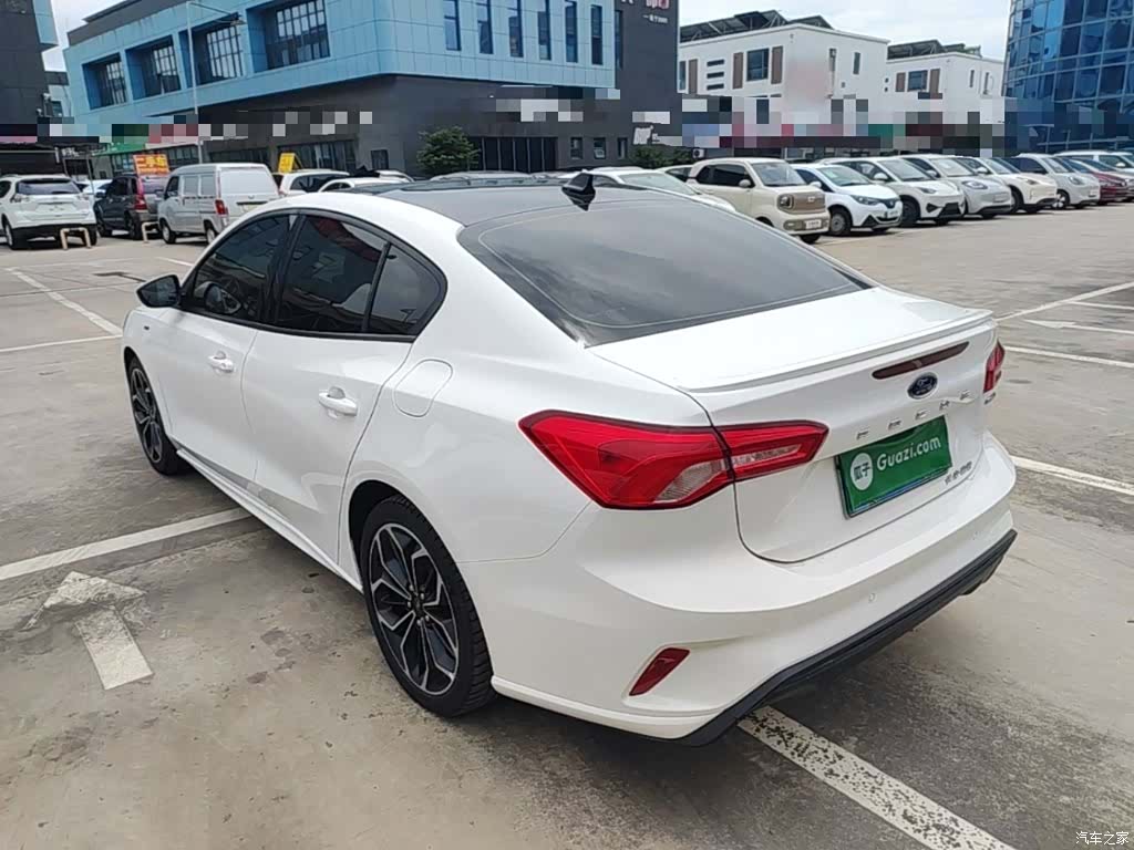 Ford Focus, 2021 все фото