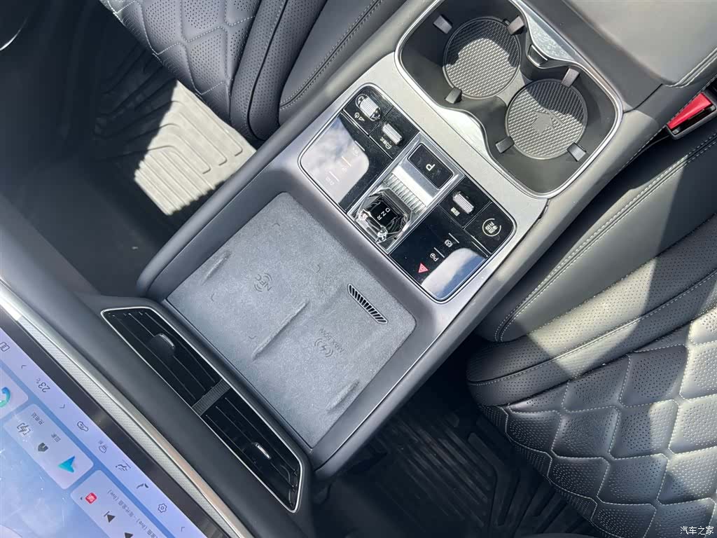BYD HiAce, 2024 18