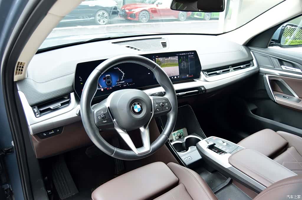 BMW X2, 2025 8
