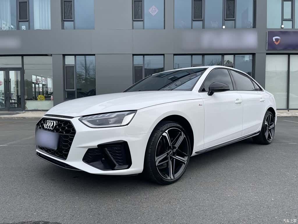 Audi A4L, 2025 3