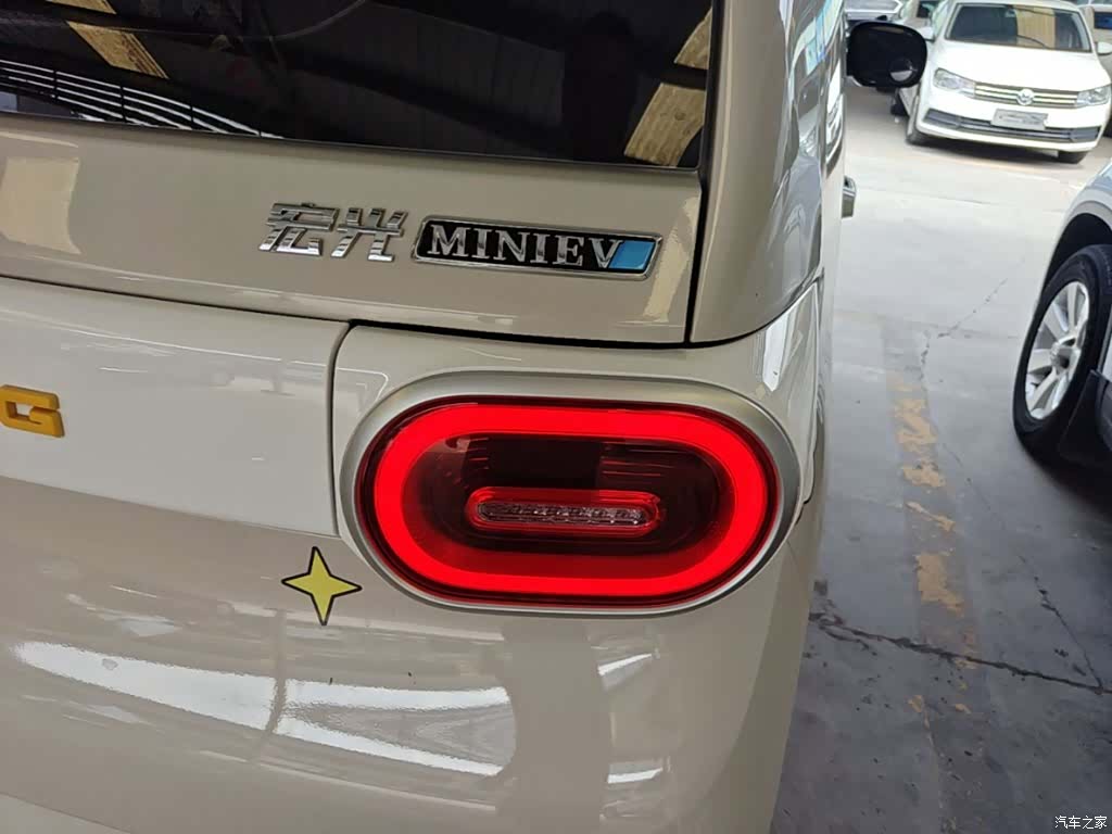 Wuling MINIEV, 2024 8