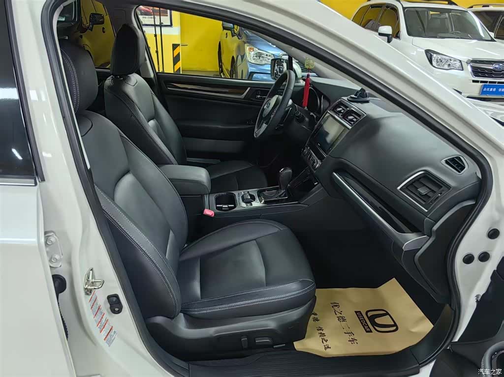 Subaru Legacy, 2017 12