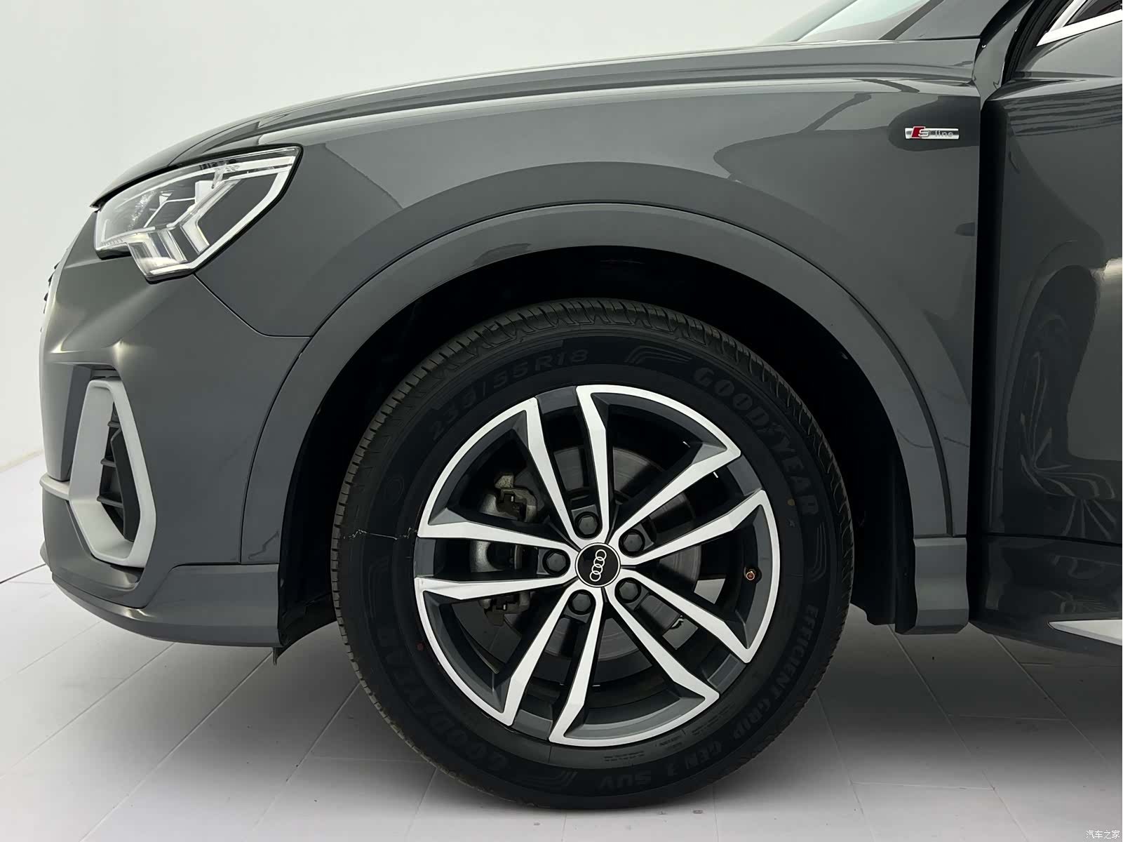 Audi Q3, 2023 20