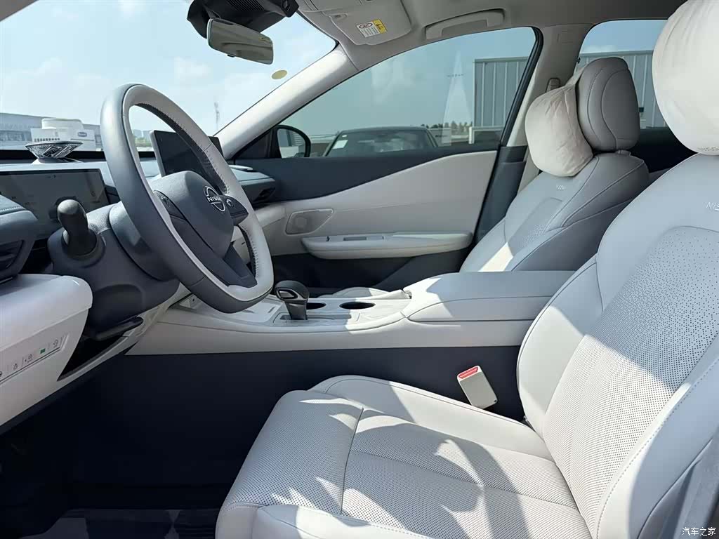 Nissan Teana, 2025 12