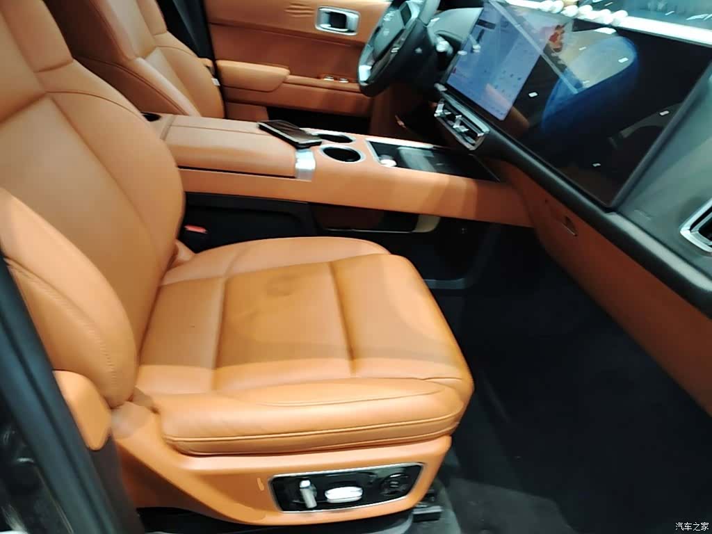 Li Auto L8, 2024 25