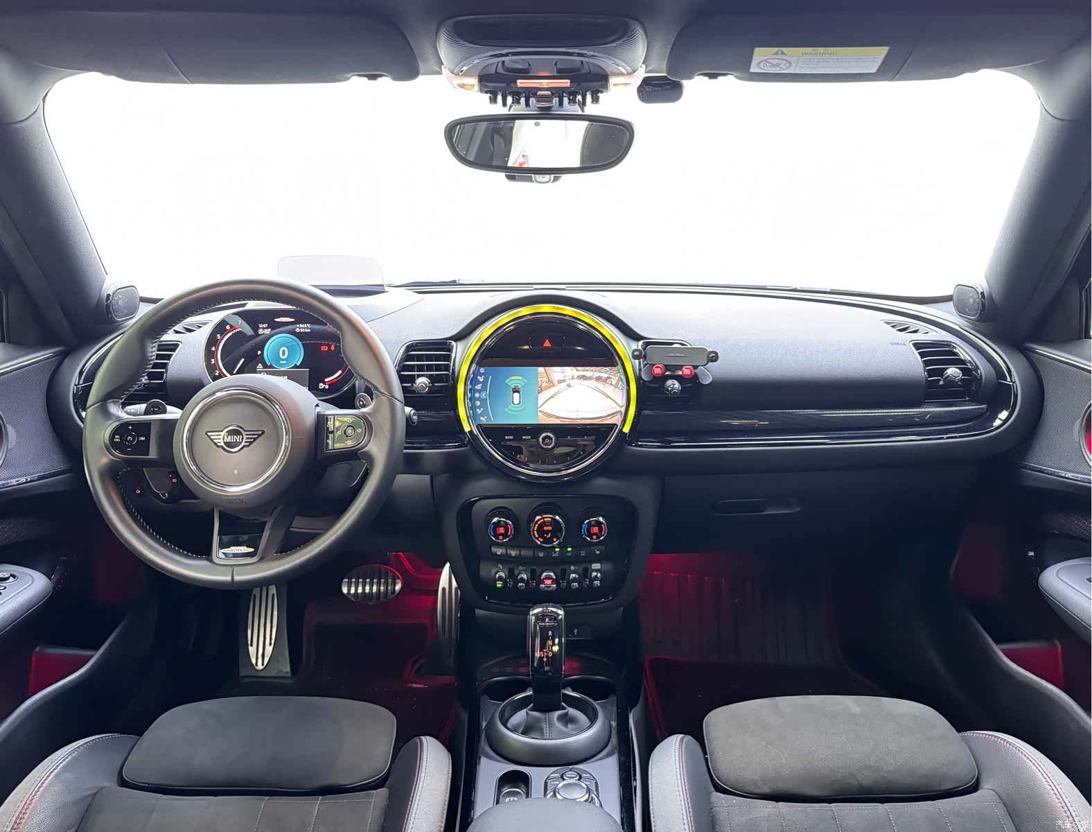 Mini Cooper, 2023 все фото