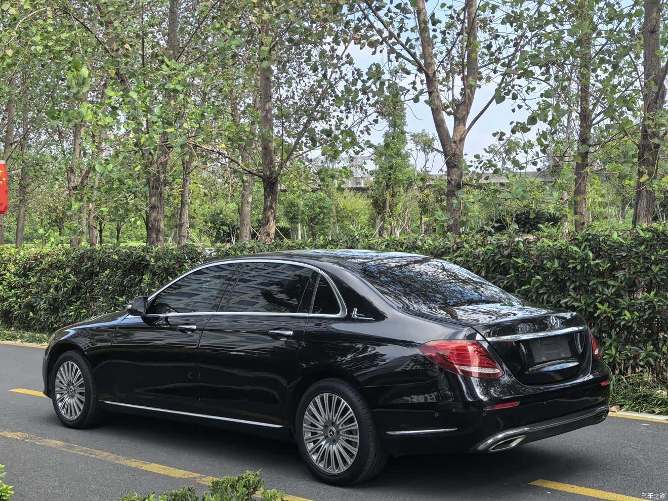 Mercedes-Benz E-Class, 2018 3