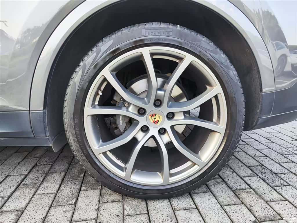 Porsche Cayenne, 2020 9