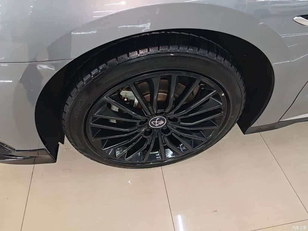 BYD Han, 2023 23