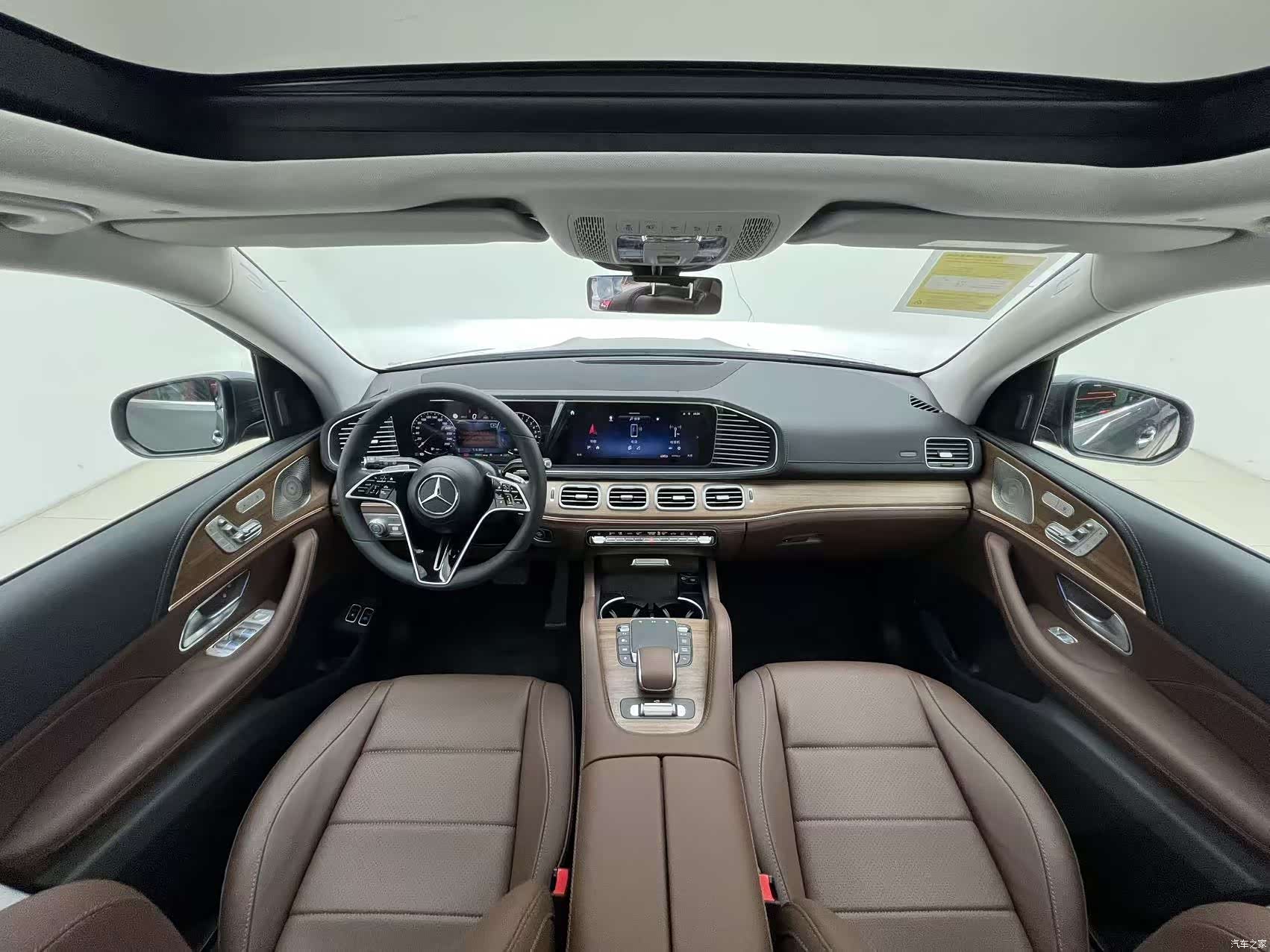 Mercedes-Benz GLE, 2026 7
